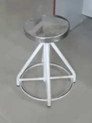 office-chair-and-stools-6