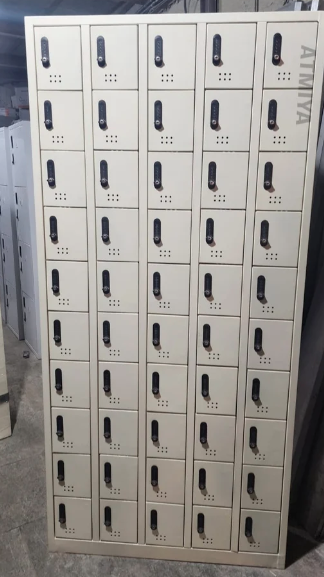 racks-and-storage-units-8