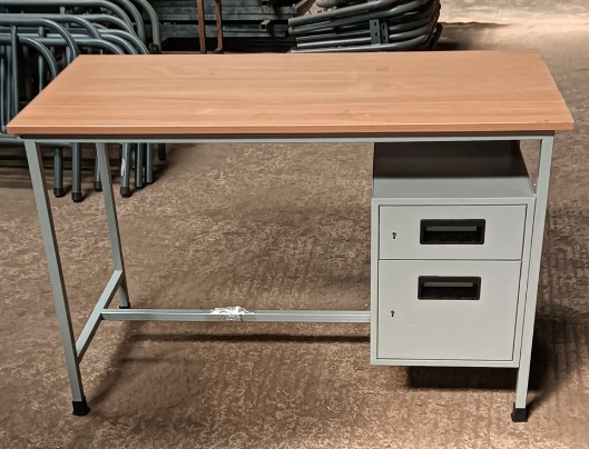 tables-executive-work-17