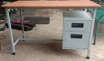 tables-executive-work-2