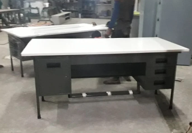 tables-executive-work-7